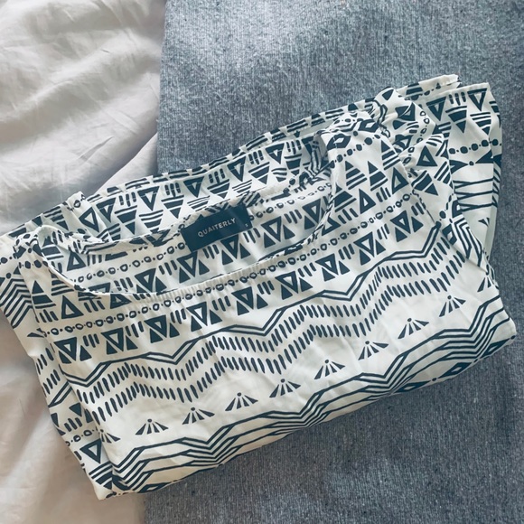 Quarterly Aztec dress - Picture 5 of 5